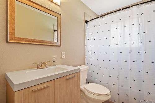 11936 Virginia Pl, Aurora CO  80012-2261 exterior