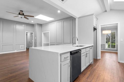 7405 Foxworth Dr, Dallas TX  75248-3037 exterior