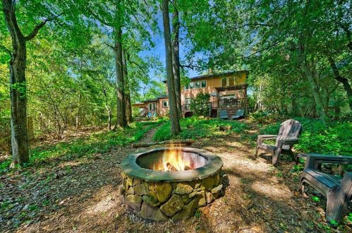 899 Cumberland Rd, Atlanta GA  30306-3213 exterior