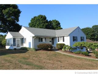 262 Dale Rd, Hartford, CT 06109-3230