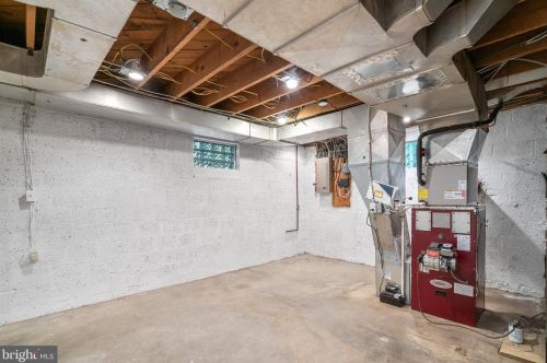 709 Milestone Dr, Silver Spring MD 20904-2735 exterior