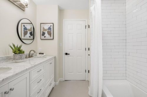 6125 Blackwater Trl, Atlanta GA  30328-2716 exterior