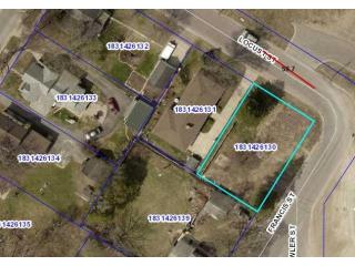 304 Francis St, Faribault, MN 55021-6208