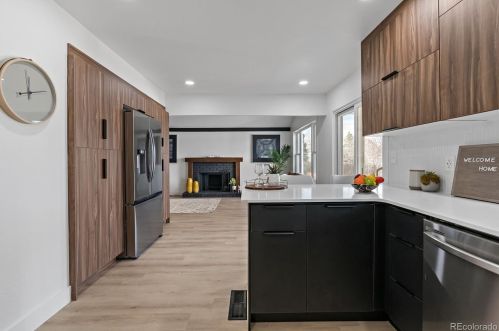 6703 Locust Ct, Englewood CO  80112-1007 exterior