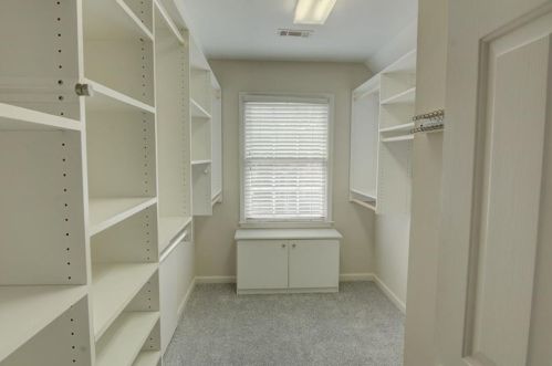 305 Hunting View Ct, Atlanta GA  30328-2779 exterior