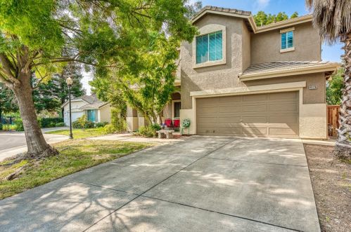 4120 Parkwind Ln, Elk Grove, CA 95758-4605