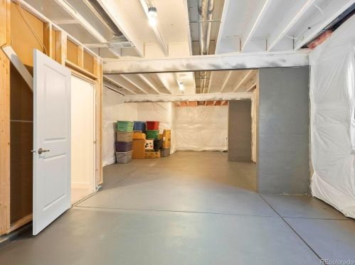 8584 Quemoy St, Denver CO  80016 exterior