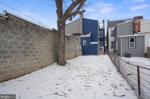 547 Marion St, Lancaster PA  17602-3117 exterior