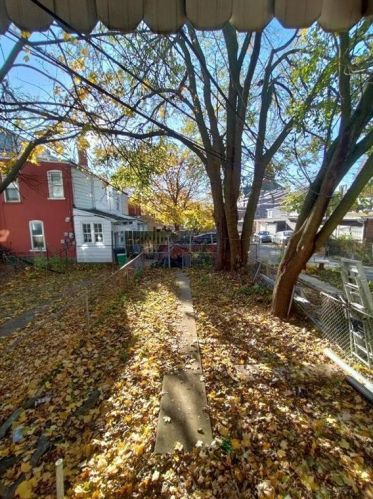 450 Tilghman St, Allentown PA  18102-2463 exterior