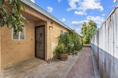 18811 Pearl Ave, Orange CA  92869-3593 exterior