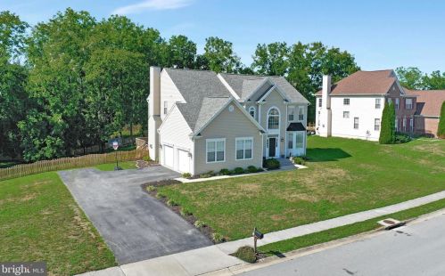 168 Craighill Dr, Charles Town, WV 25414-5521