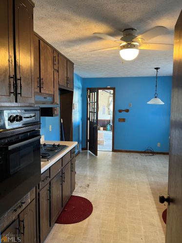 2705 Turner Valley Cir, Conyers GA  30094-5544 exterior