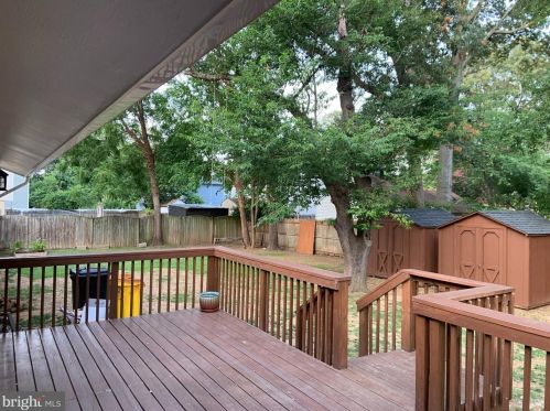 611 Park Rd, Severna Park MD  21146-3524 exterior