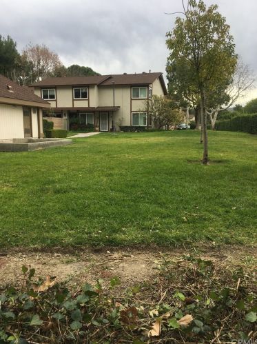 5486 Willow Woods Ln, Anaheim CA  92807-1431 exterior