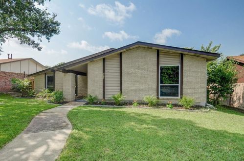 2014 Chestnut Rd, Carrollton, TX 75007-3506