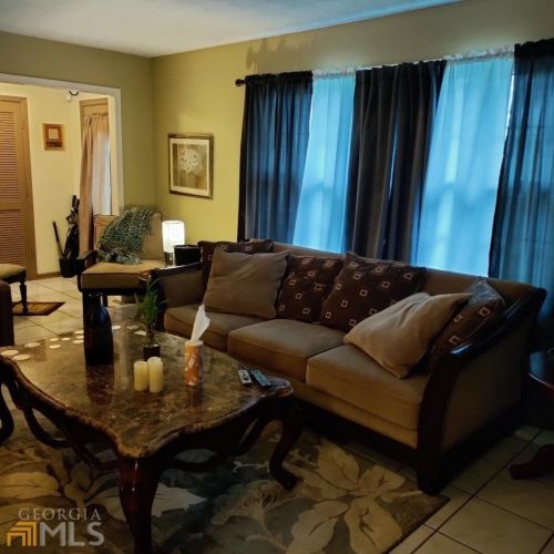 4629 Randalwood Dr, Stone Mountain, GA 30083-4349