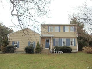 222 Meadow St, Huntington CT  06484-7011 exterior