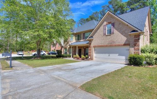 25 Riverstone Dr, Porterdale, GA 30014-5033