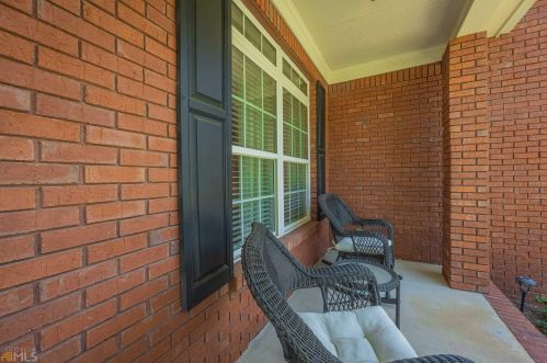 208 Amelia Way, Loganville, GA 30052-2984