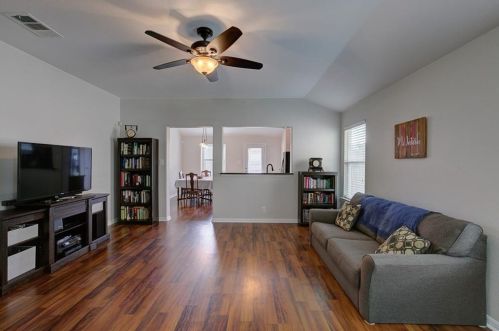 11403 Carrie Manor St, Webberville TX  78653-5370 exterior