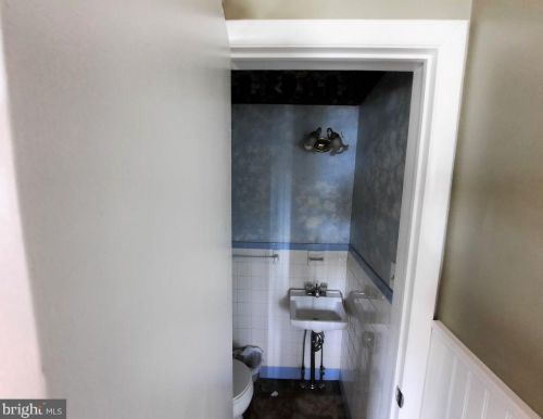 537 Baltimore St, Hanover PA 17331-3314 exterior