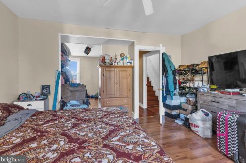 2243 Jefferson St, Harrisburg PA  17110-2441 exterior
