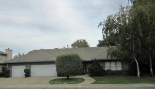 1048 Vienna Dr, Lodi, CA 95242-9693