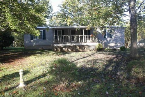 351 Hillside Rd, Toccoa, GA 30577-8710