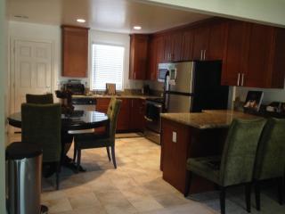 151 Pasa Robles Ave, Los Altos CA  94022-1238 exterior