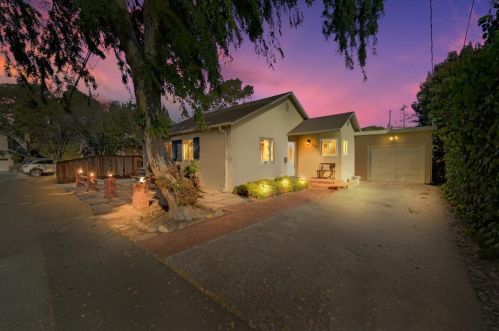 746 San Carlos Ct, Palo Alto, CA 94306-2533