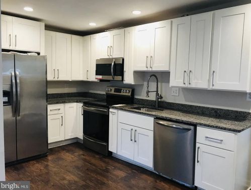 815 205th St, Riviera Beach, MD 21122-1627