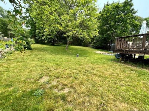 33 Clover Ct, Killingly, CT 06241-1228