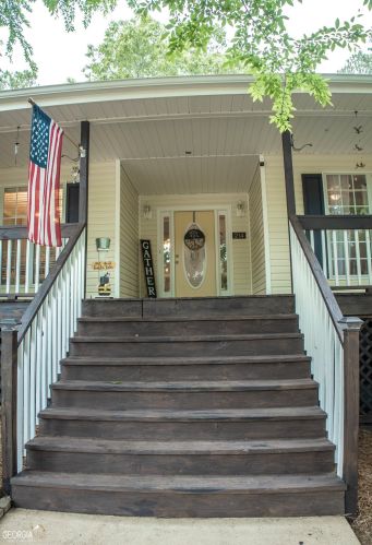 214 Sugar Hill Ct, Jackson, GA 30233-3663