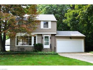 5240 Spencer Rd, Cleveland OH  44124-1251 exterior