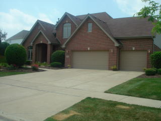21782 Blue Bird Ln, Frankfort, IL 60423-2294