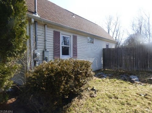 6 Water St, Hackettstown NJ  07840-4927 exterior