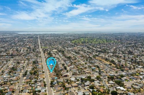157 Oxford St, Chula Vista, CA 91911-3530