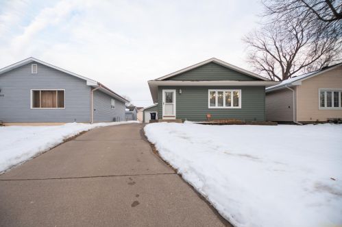 1266 Clark St, Saint Paul MN  55130-3568 exterior