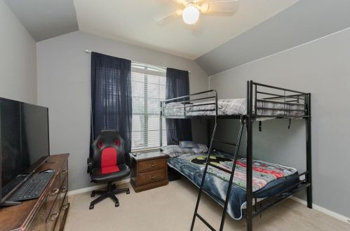 1268 Mountain Air Trl, Fort Worth TX  76131-5445 exterior