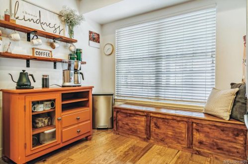 6948 Briarwood Cir, Englewood CO  80112-1151 exterior