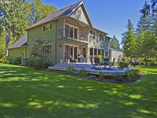 60030 Marmot Rd, Sandy, OR 97055-8757