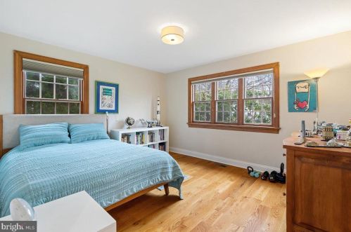 29 Cedar Ln, Princeton NJ  08540-5308 exterior