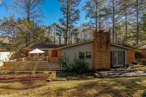 3862 Ensign Dr, Atlanta GA  30341-1836 exterior