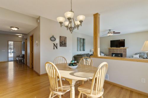 920 Drew Dr, Saint Paul MN  55129-6900 exterior