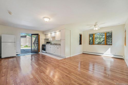 8147 Summit Dr, Morrison CO 80465-2452 exterior