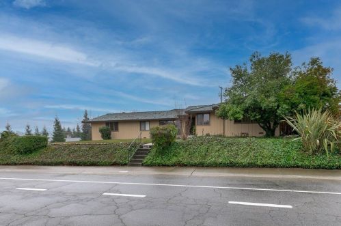 8248 Treecrest Ave, Fair Oaks, CA 95628-2740