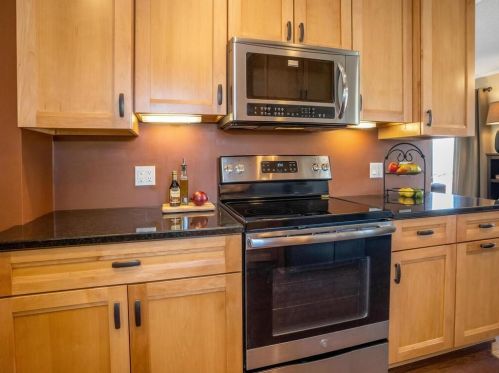 1481 19th Ave, Saint Paul MN  55112-5544 exterior