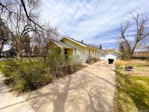 986 7th St, Limon, CO