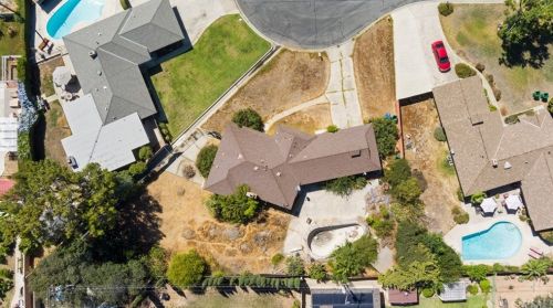 13132 Fairmont Way, Santa Ana, CA 92705-1813