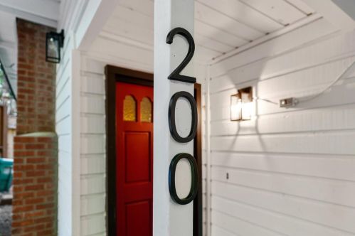 200 Douglas Ave, Big Basin, CA 95006-9773